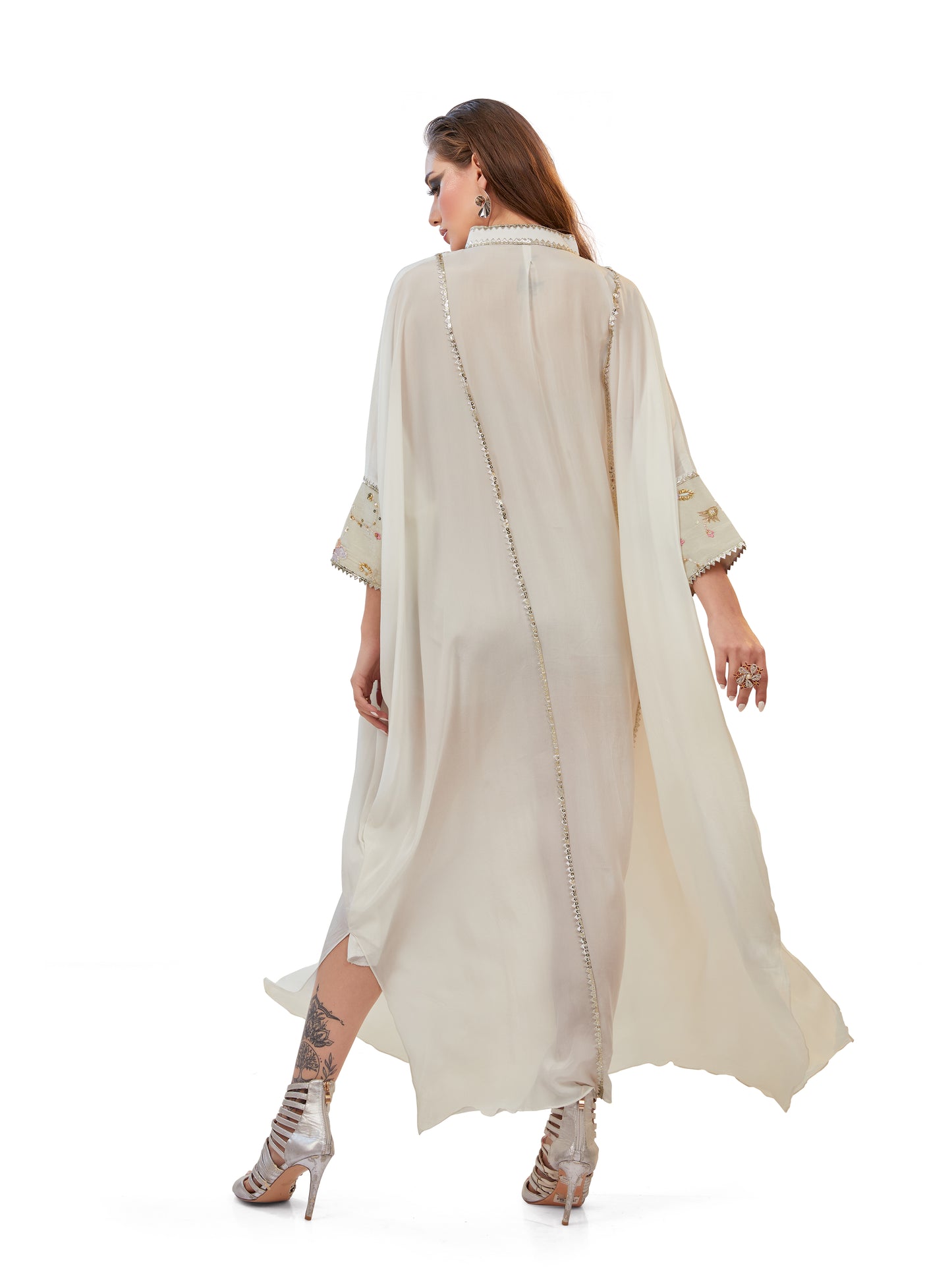 Ivory Crepe Kaftan – Timeless Resort Sophistication